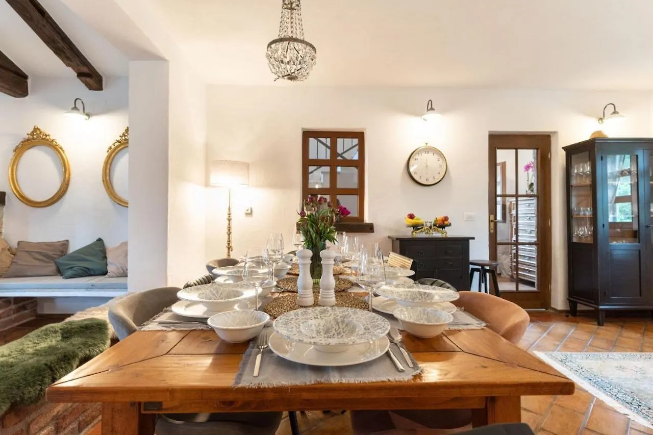 Family Villa Aryana With Pool In Porec Sveti Lovreč Pazenatički